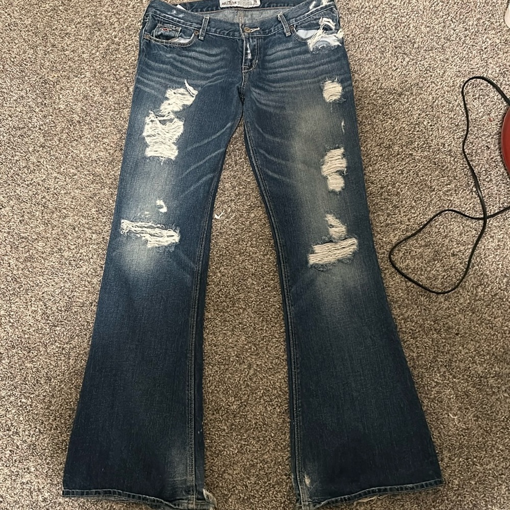 Hollister jeans size 7 flare legs